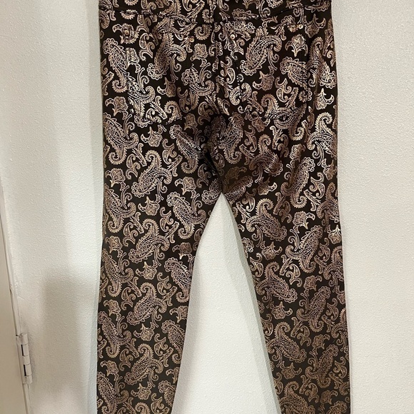 Hue  shimmer metallic, print, rose gold leggings NWOT - Picture 6 of 6